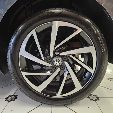 VOLKSWAGEN Polo Hatch 1.0 12V 4P 200 TSI HIGHLINE AUTOM�TICO, Foto 10