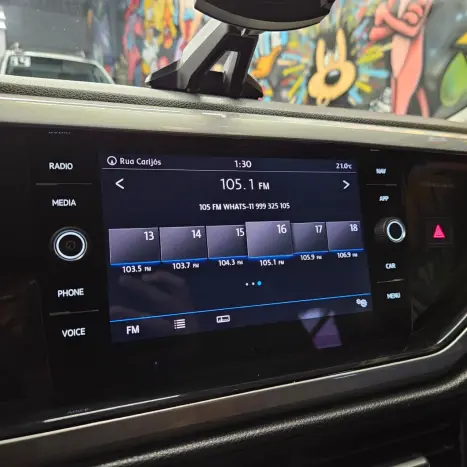 VOLKSWAGEN Polo Hatch 1.0 12V 4P 200 TSI HIGHLINE AUTOM�TICO, Foto 16