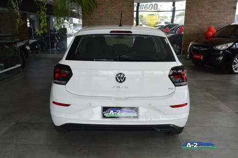 VOLKSWAGEN Polo Hatch 1.0 4P 170 TSI COMFORTLINE AUTOM�TICO, Foto 13