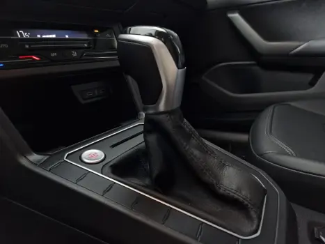 VOLKSWAGEN Polo Hatch 1.0 12V 4P 200 TSI HIGHLINE AUTOM�TICO, Foto 13