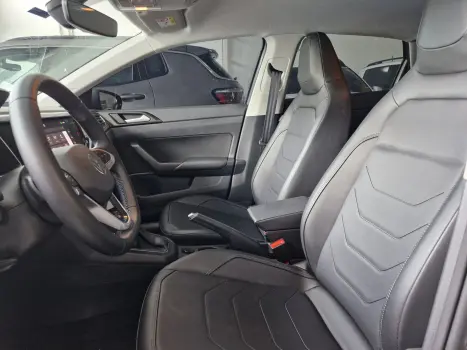 VOLKSWAGEN Polo Hatch 1.0 12V 4P 200 TSI HIGHLINE AUTOM�TICO, Foto 8