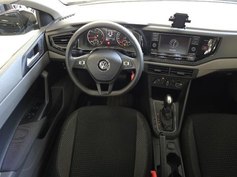 VOLKSWAGEN Polo Hatch 1.0 12V 4P 200 TSI  COMFORTLINE AUTOM�TICO, Foto 10