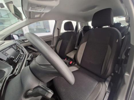 VOLKSWAGEN Polo Hatch 1.0 12V 4P 200 TSI COMFORTLINE, Foto 9
