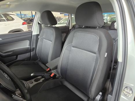 VOLKSWAGEN Polo Hatch 1.0 12V 4P 200 TSI HIGHLINE AUTOM�TICO, Foto 16