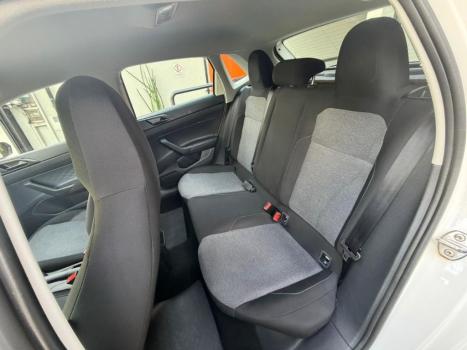 VOLKSWAGEN Polo Hatch 1.0 12V 4P 200 TSI  COMFORTLINE AUTOM�TICO, Foto 13