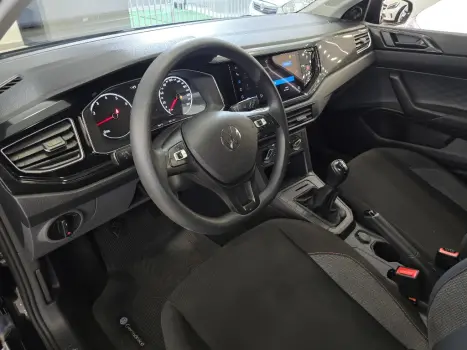 VOLKSWAGEN Polo Hatch 1.0 12V 4P MPI TRACK 1st EDITION, Foto 14