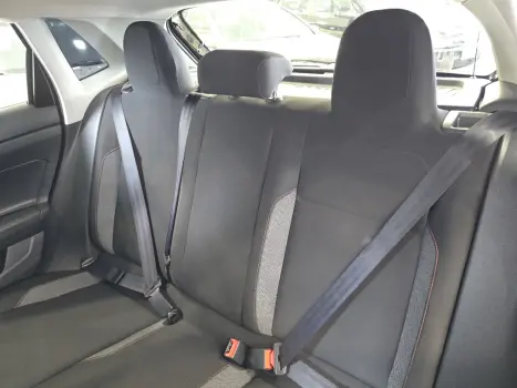 VOLKSWAGEN Polo Hatch 1.0 12V 4P MPI TRACK 1st EDITION, Foto 16