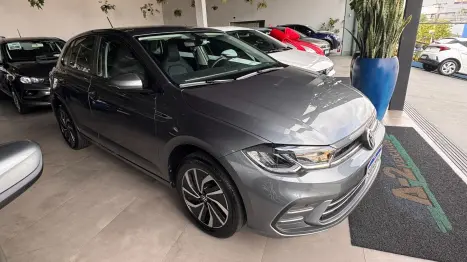 VOLKSWAGEN Polo Hatch 1.0 4P 170 TSI HIGHLINE AUTOM�TICO, Foto 2