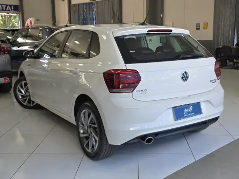 VOLKSWAGEN Polo Hatch 1.0 12V 4P 200 TSI HIGHLINE AUTOM�TICO, Foto 4