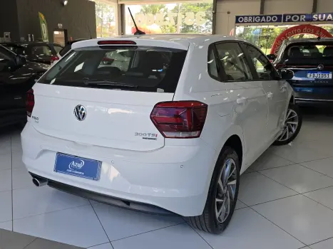 VOLKSWAGEN Polo Hatch 1.0 12V 4P 200 TSI HIGHLINE AUTOM�TICO, Foto 6