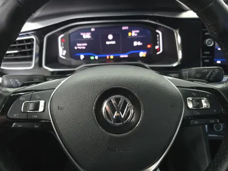 VOLKSWAGEN Polo Hatch 1.0 12V 4P 200 TSI HIGHLINE AUTOM�TICO, Foto 12