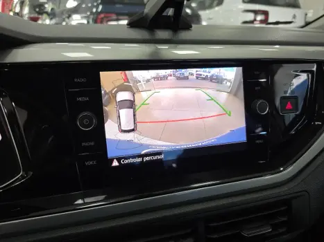 VOLKSWAGEN Polo Hatch 1.0 12V 4P 200 TSI HIGHLINE AUTOM�TICO, Foto 14