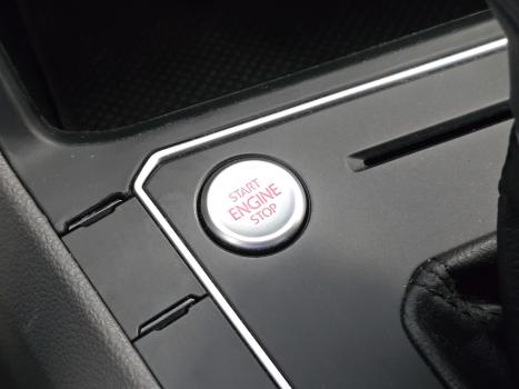 VOLKSWAGEN Polo Hatch 1.0 12V 4P 200 TSI HIGHLINE AUTOM�TICO, Foto 14