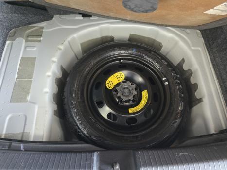 VOLKSWAGEN Polo Hatch 1.0 12V 4P 200 TSI  COMFORTLINE AUTOM�TICO, Foto 16