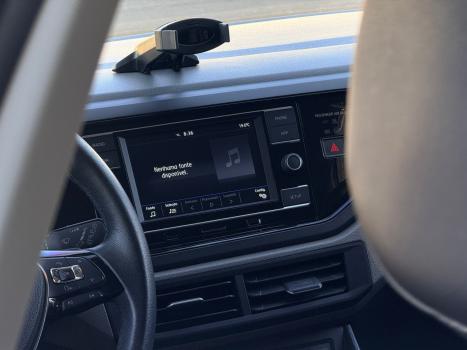 VOLKSWAGEN Polo Hatch 1.0 12V 4P 200 TSI  COMFORTLINE AUTOM�TICO, Foto 11