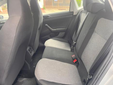 VOLKSWAGEN Polo Hatch 1.0 12V 4P 200 TSI  COMFORTLINE AUTOM�TICO, Foto 9