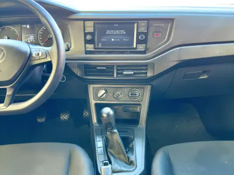 VOLKSWAGEN Polo Hatch 1.0 4P 170 TSI COMFORTLINE AUTOM�TICO, Foto 17