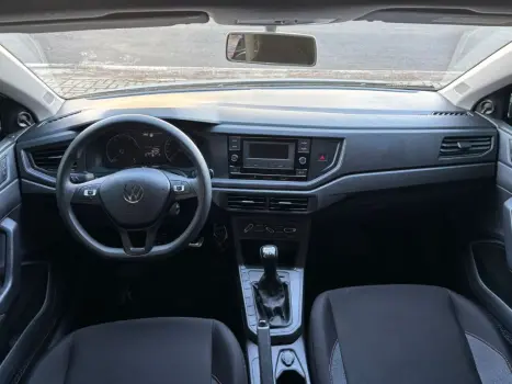 VOLKSWAGEN Polo Hatch 1.0 12V 4P MPI TRACK 1st EDITION, Foto 7