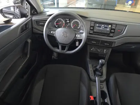 VOLKSWAGEN Polo Hatch 1.0 12V 4P MPI TRACK 1st EDITION, Foto 10