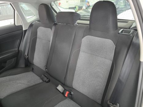 VOLKSWAGEN Polo Hatch 1.0 4P 170 TSI COMFORTLINE AUTOM�TICO, Foto 17