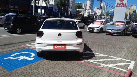 VOLKSWAGEN Polo Hatch 1.0 12V 4P 200 TSI  COMFORTLINE AUTOM�TICO, Foto 3