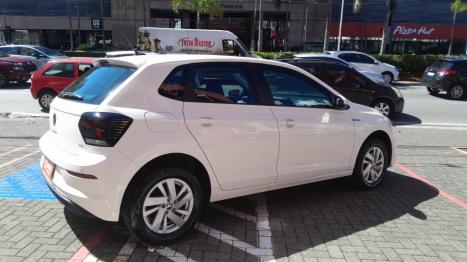 VOLKSWAGEN Polo Hatch 1.0 12V 4P 200 TSI  COMFORTLINE AUTOM�TICO, Foto 8
