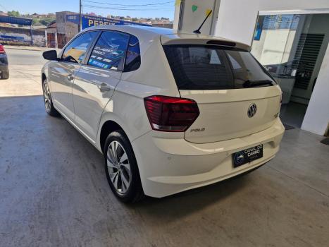 VOLKSWAGEN Polo Hatch 1.0 12V 4P 200 TSI  COMFORTLINE AUTOM�TICO, Foto 5