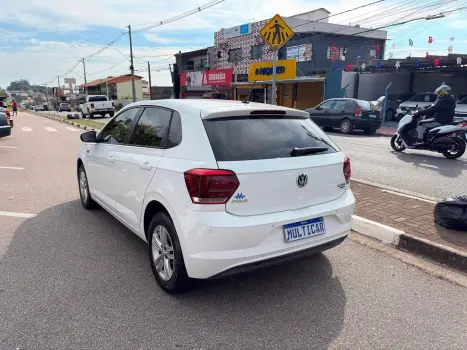 VOLKSWAGEN Polo Hatch 1.0 12V 4P 200 TSI  COMFORTLINE AUTOM�TICO, Foto 4