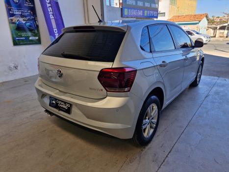 VOLKSWAGEN Polo Hatch 1.0 12V 4P 200 TSI COMFORTLINE, Foto 4