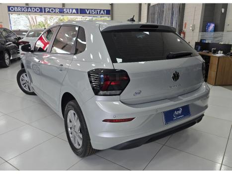 VOLKSWAGEN Polo Hatch 1.0 4P 170 TSI COMFORTLINE AUTOM�TICO, Foto 4