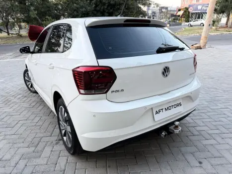 VOLKSWAGEN Polo Hatch 1.0 12V 4P 200 TSI  COMFORTLINE AUTOM�TICO, Foto 4
