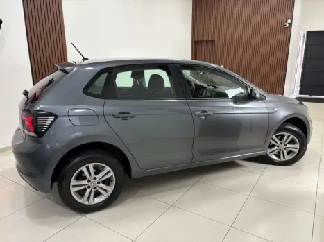 VOLKSWAGEN Polo Hatch 1.0 12V 4P 200 TSI  COMFORTLINE AUTOM�TICO, Foto 4