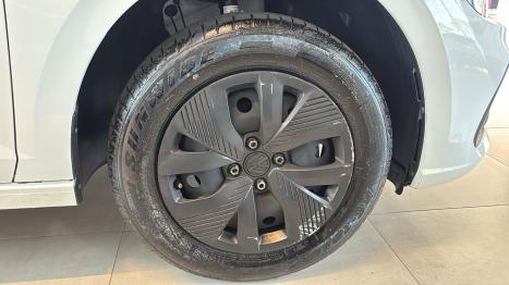 VOLKSWAGEN Polo Hatch 1.0 12V 4P MPI FLEX, Foto 12
