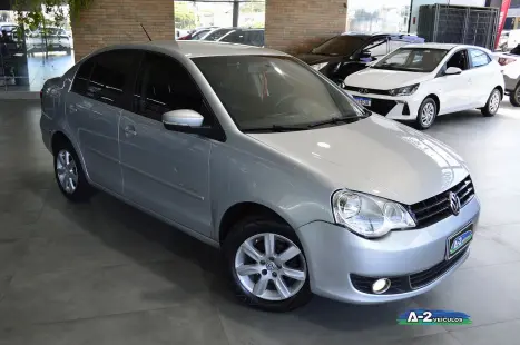 VOLKSWAGEN Polo Sedan 1.6 4P COMFORTLINE FLEX, Foto 2