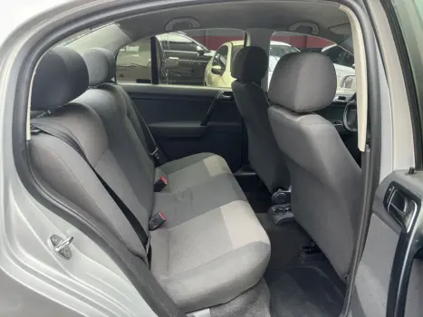 VOLKSWAGEN Polo Sedan 1.6 4P FLEX, Foto 14