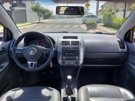 VOLKSWAGEN Polo Sedan 1.6 4P COMFORTLINE FLEX, Foto 10