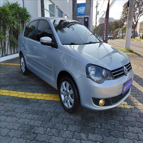 VOLKSWAGEN Polo Sedan 1.6 4P COMFORTLINE FLEX, Foto 3