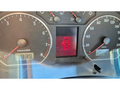 VOLKSWAGEN Polo Sedan 1.6 4P FLEX, Foto 13