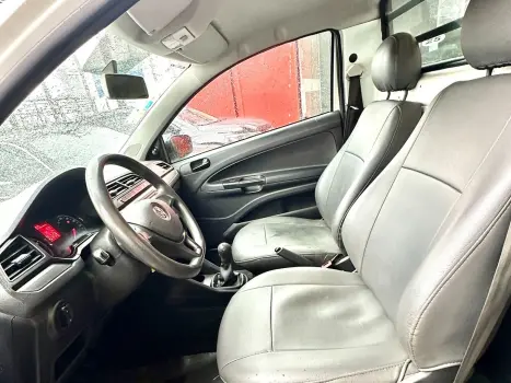 VOLKSWAGEN Saveiro 1.6 G7 CABINE SIMPLES ROBUST FLEX, Foto 8