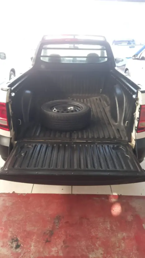 VOLKSWAGEN Saveiro 1.6 16V FLEX MSI ROBUST CABINE SIMPLES, Foto 9