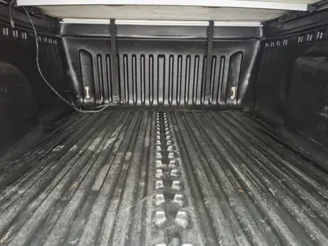 VOLKSWAGEN Saveiro 1.6 FLEX MPI TRENDLINE CABINE SIMPLES, Foto 9