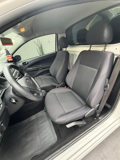 VOLKSWAGEN Saveiro 1.6 CS, Foto 5