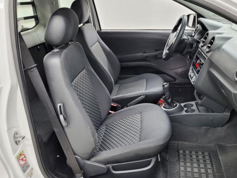 VOLKSWAGEN Saveiro 1.6 G6 TRENDLINE FLEX, Foto 9