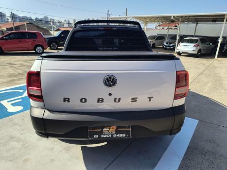 VOLKSWAGEN Saveiro 1.6 FLEX MSI ROBUST CABINE DUPLA, Foto 4