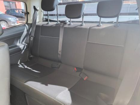 VOLKSWAGEN Saveiro 1.6 FLEX MSI ROBUST CABINE DUPLA, Foto 8
