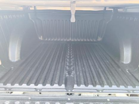 VOLKSWAGEN Saveiro 1.6 FLEX MSI ROBUST CABINE DUPLA, Foto 9