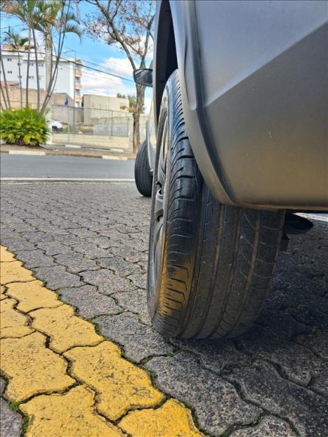 VOLKSWAGEN Saveiro 1.6 16V FLEX MSI ROBUST CABINE DUPLA, Foto 14