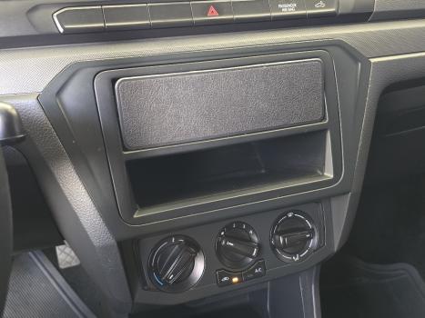 VOLKSWAGEN Saveiro 1.6 FLEX MSI ROBUST CABINE SIMPLES, Foto 10