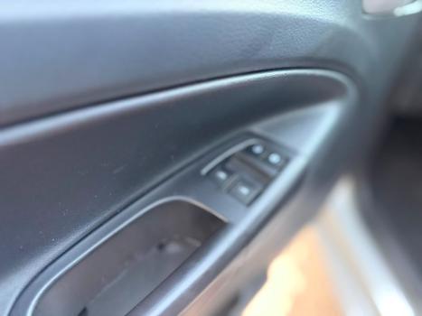 VOLKSWAGEN Saveiro 1.6 16V FLEX MSI ROBUST CABINE SIMPLES, Foto 6