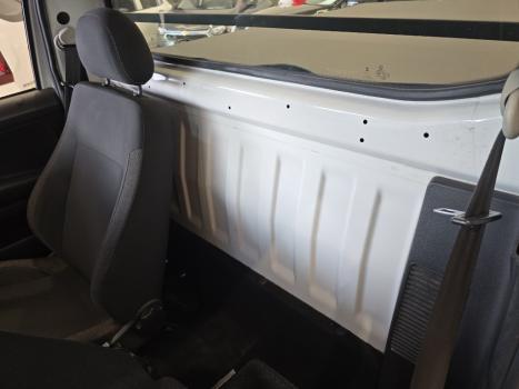 VOLKSWAGEN Saveiro 1.6 16V FLEX MSI ROBUST CABINE SIMPLES, Foto 13
